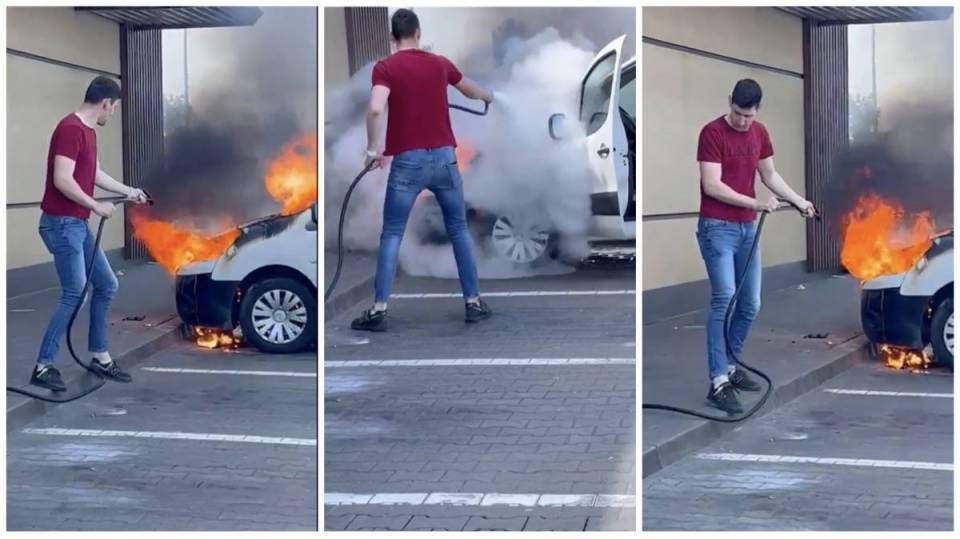 Pożar na autostradowym parkingu. Strażak z naszego regionu pokazał klasę! Ruszył do akcji i skutecznie zdławił ogień [WIDEO]